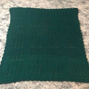 🌲 Evergreen Afghan Throw Blanket w/Scalloped Border Hand Crocheted in Green